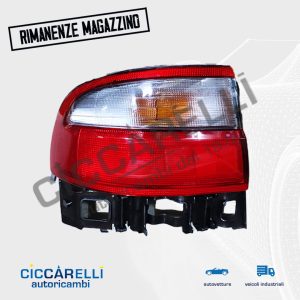 fanale posteriore esterno toyota carina sx sn sinistro nuovo originale NBC08-70411