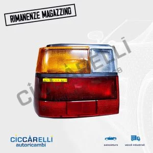 Fanale posteriore Nissan micra mk1 primo modello prima serie vecchia 1982 1983 1984 1985 1986 1987 1988 1989 1990 1991 1992 nuovo originale sn sx sinistro 215-1980-A NAF02-70201