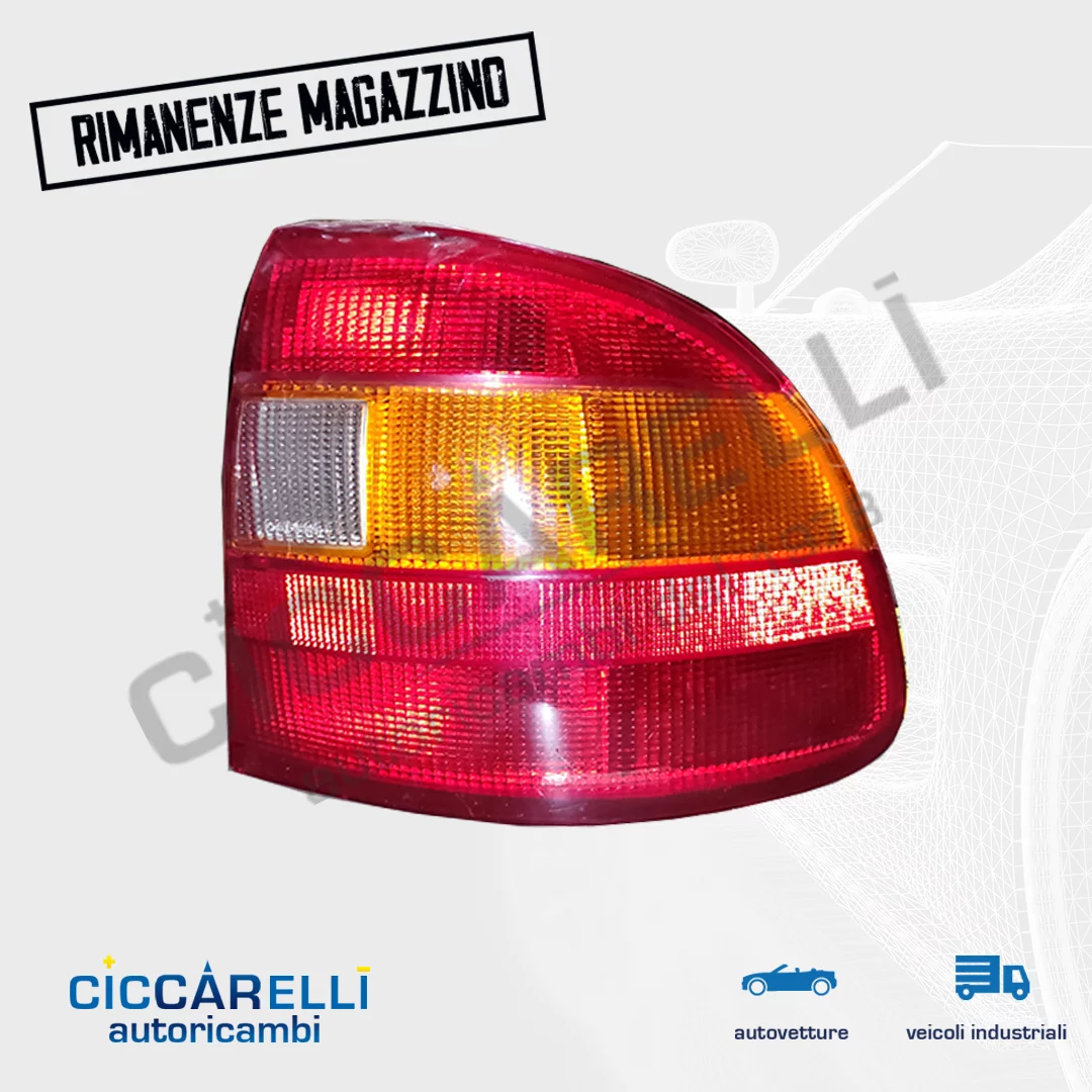 Fanale posteriore opel astra F 3 volumi berlina nuovo ds dx destro originale 98290132 Seima