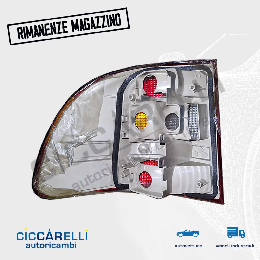 Fanale posteriore opel astra F 3 volumi berlina nuovo ds dx destro originale 98290132 Seima