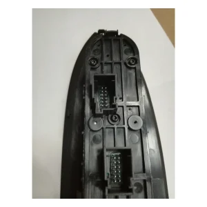 INTERRUTTORE ALZAVETRO ALFA ROMEO GIULIETTA 940 ANTERIORE SX 24 PIN